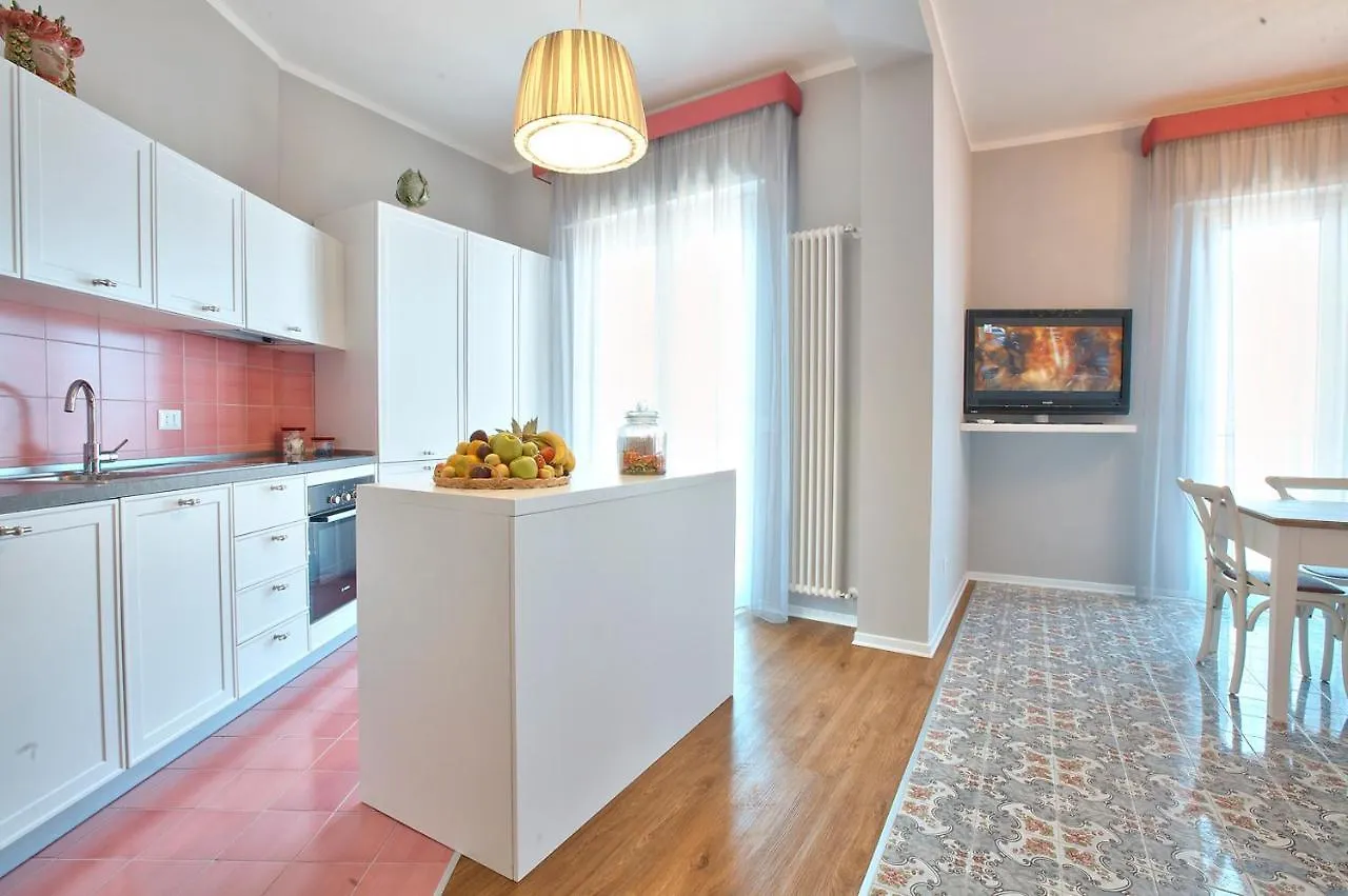 B&B Del Corso Capo dʼOrlando