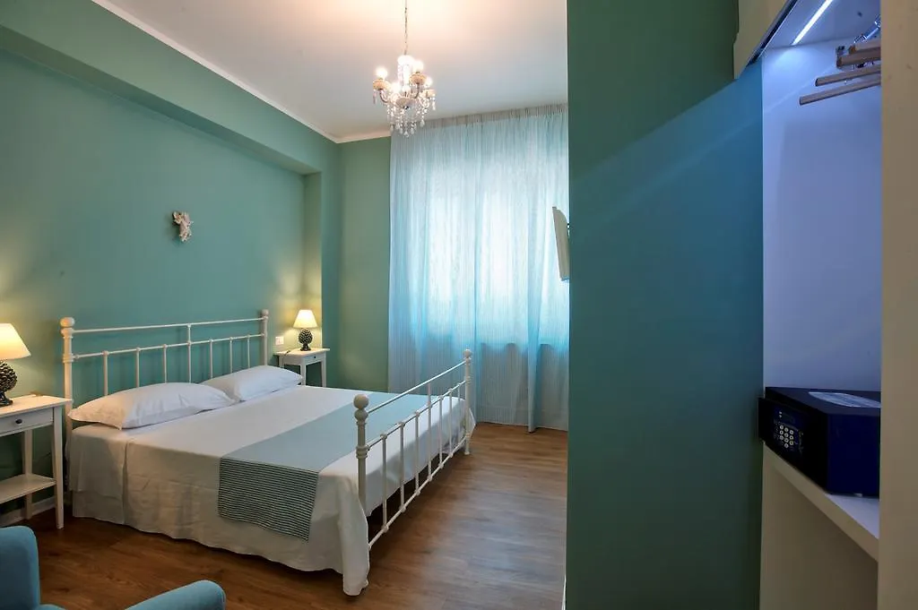 Bed & Breakfast B&B Del Corso Capo dʼOrlando Italia