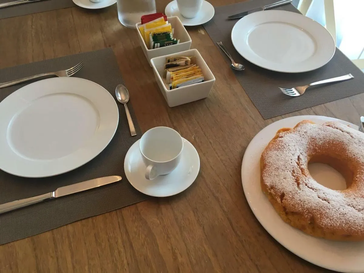 B&B Del Corso Capo dʼOrlando Bed & Breakfast