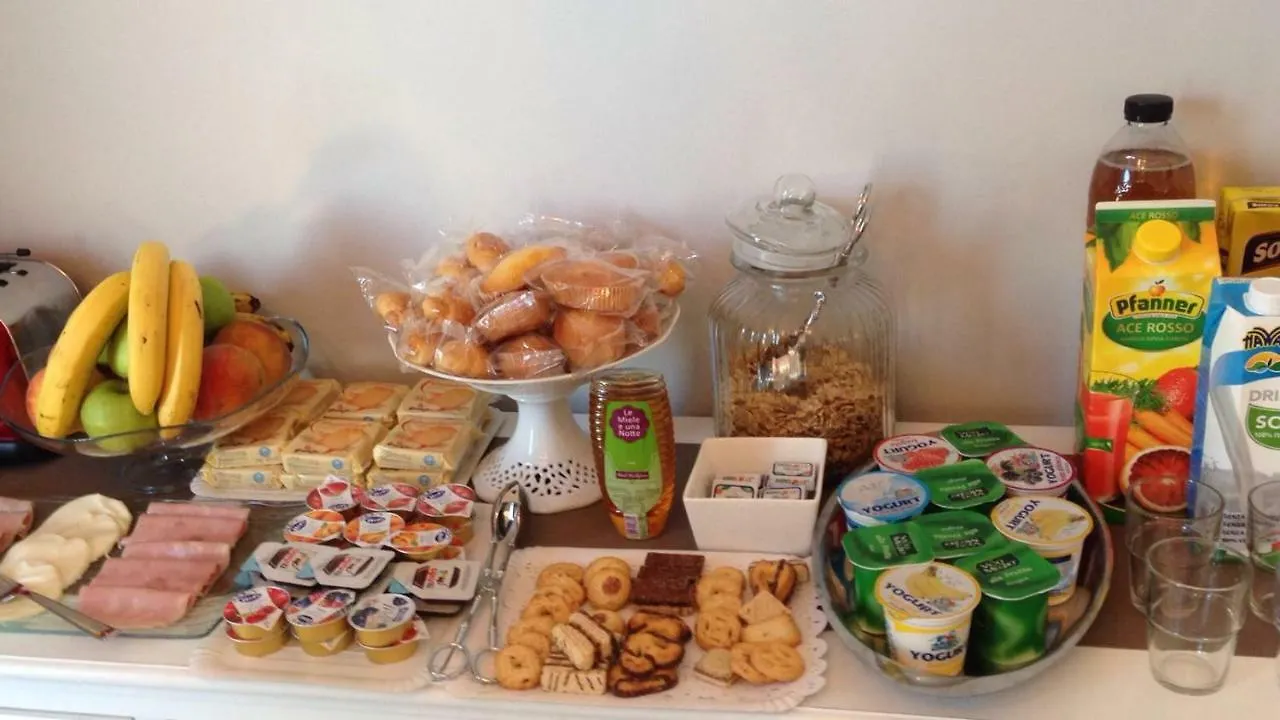 B&B Del Corso Capo dʼOrlando Bed & Breakfast