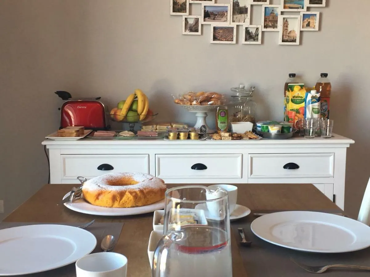 Bed & Breakfast B&B Del Corso Capo dʼOrlando