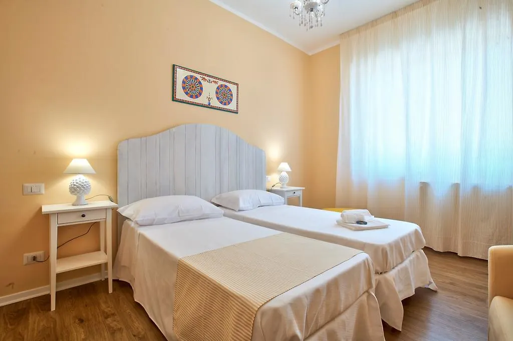 B&B Del Corso Capo d'Orlando Bed & Breakfast