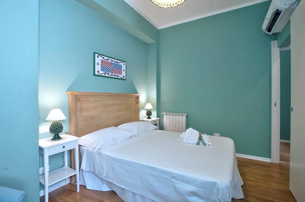 B&B Del Corso Capo d'Orlando Bed & Breakfast