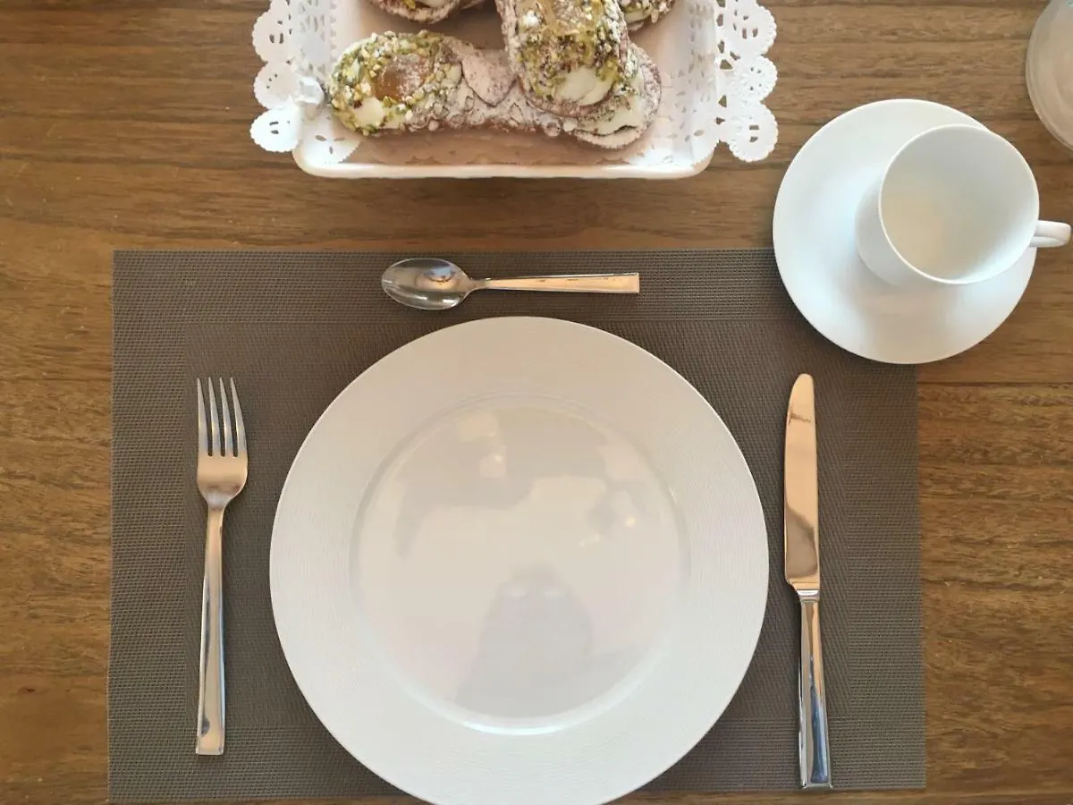 Bed & Breakfast B&B Del Corso Capo d'Orlando Italy